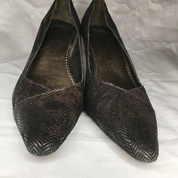 Bella Vita Bronze Black Herringbone Pump 8.5 - Picture 6 of 8